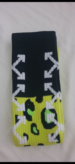 Șosete Off White, model 2026, pretul este ptr o pereche