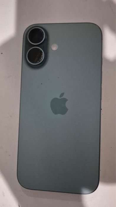 Iphone 16, с гарантией