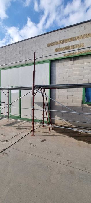 Schela metalica de vanzare la metru patrat cu podina de 1,8 m