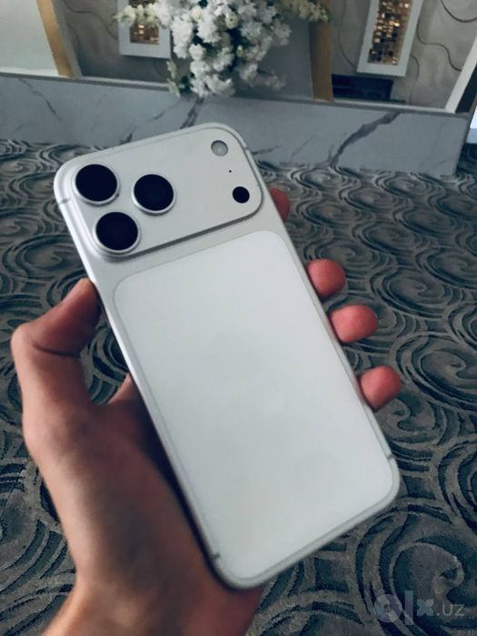 Iphone 17 pro max srochna sotiladi