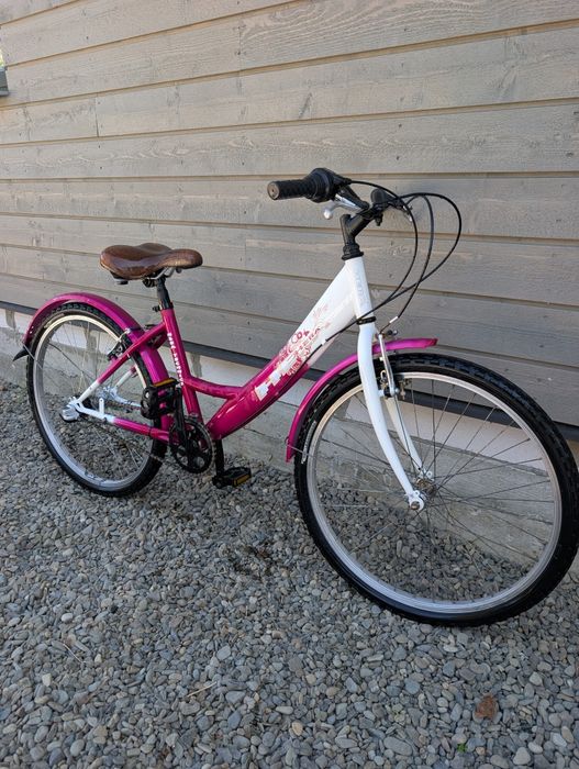 Vând biciclete diferite marimi