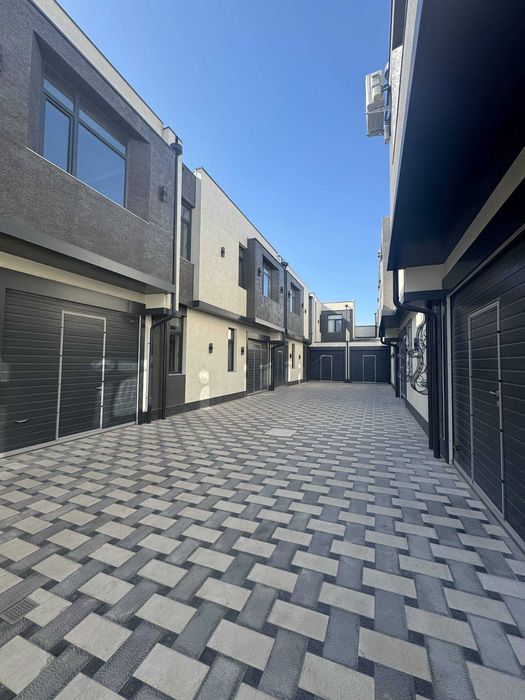 СРОЧНО !! Продается котедж в Яшнабаде 1.0 соток 5 комнат