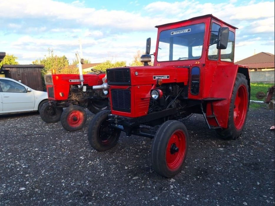 Vând Tractor U650