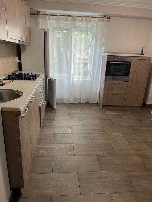 Chirie apartament 2 camere- zona Stefan cel Mare