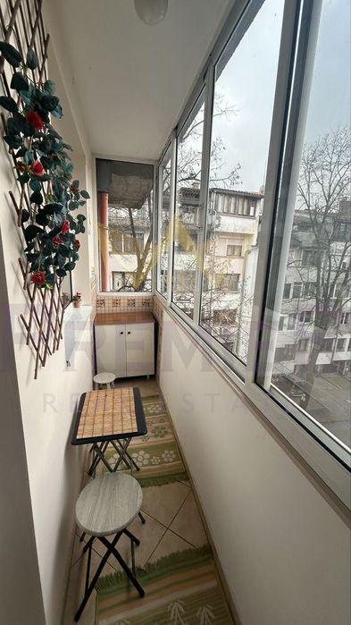 Продава се Четиристаен апартамент в Бургас, Възраждане - 94 кв.м за 1490 €/кв.м - Снимка #9