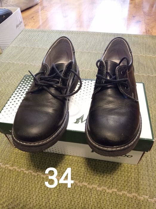 Pantofi băieți negri de mărime 43