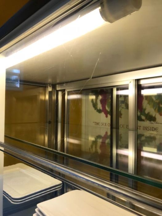 Витрина кондитерская