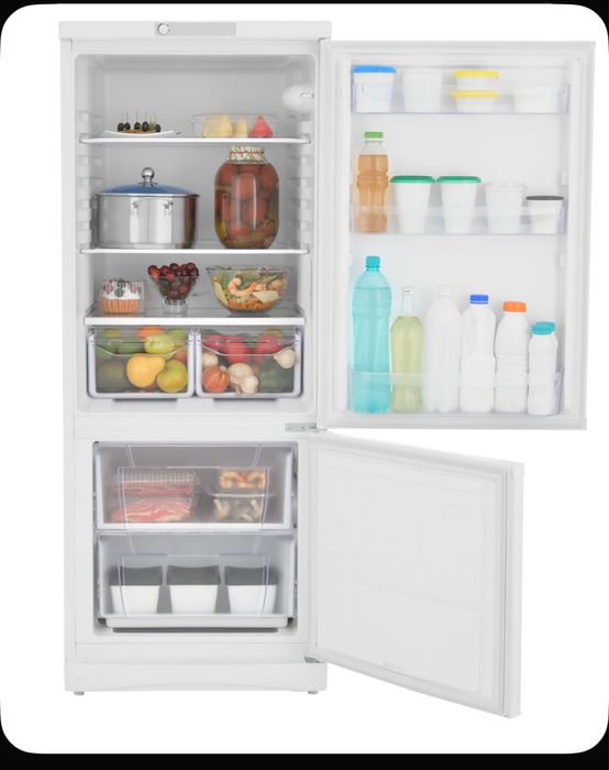 Холодильник Indesit