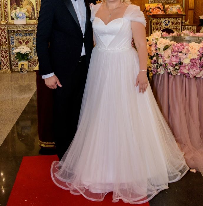 Rochie mireasa masura L