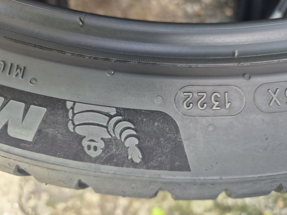 275 35 19 Anvelope de vară Michelin Pilot Sport 5 Dot 13.22
