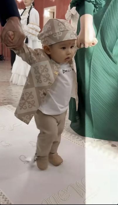 тусау кесер казакша киым