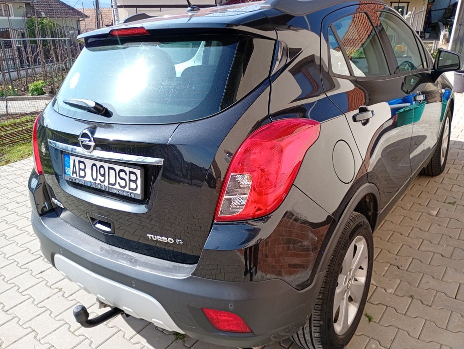 Vând Opel Mokka benzina