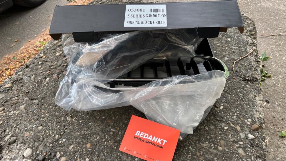 Set Grile BMW seria 5 G 30 M