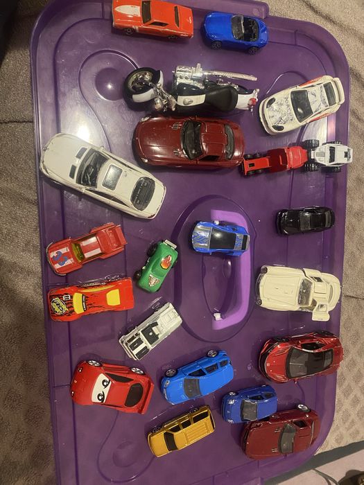 Лот 21 детски колички