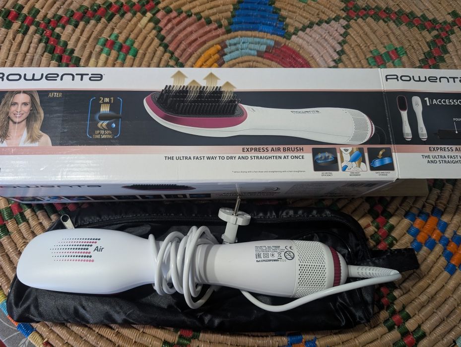 Perie indreptat par Rowenta