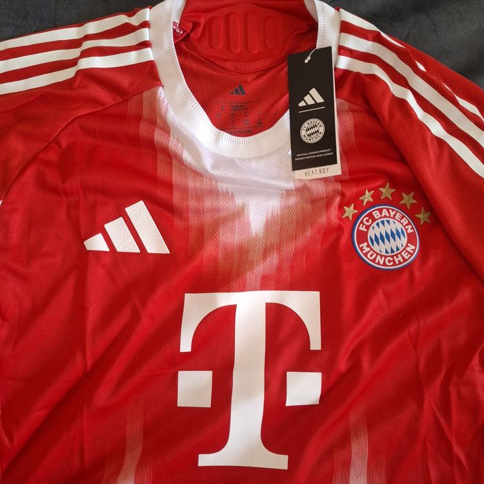 ADIDAS тениска на Bayern Munich НОВА