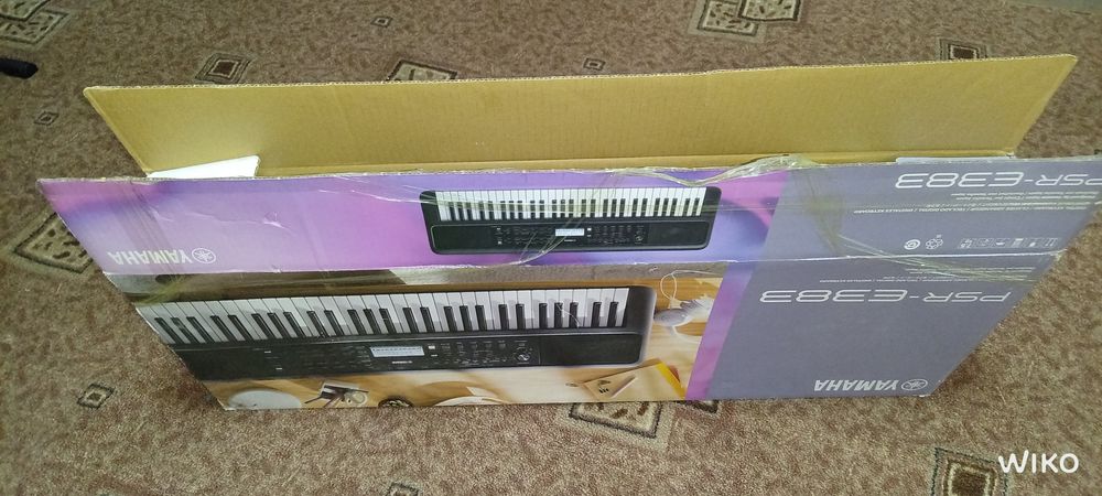 Синтезатор YAMAHA psr е383