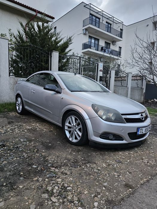 Opel Astra TwinTop