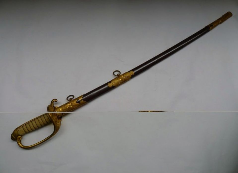 Японски императорски военноморски меч