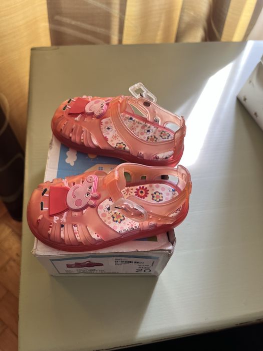 Sandale Igor - model Peppa Pig
