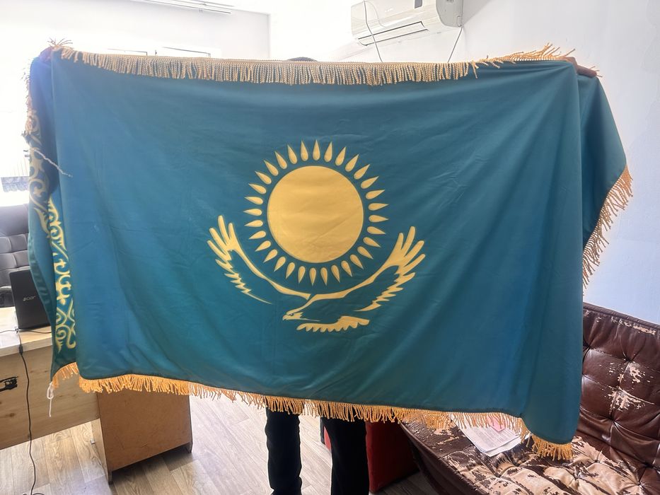 Продаю флаг Казахстана
