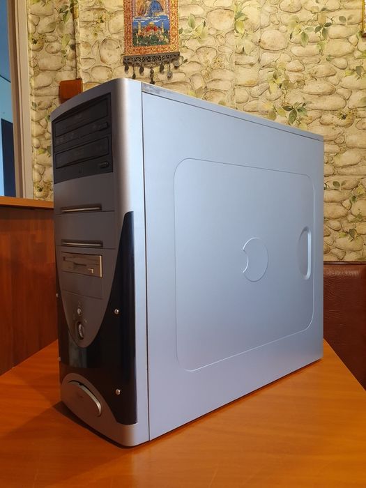 PC / Calculator pentru piese