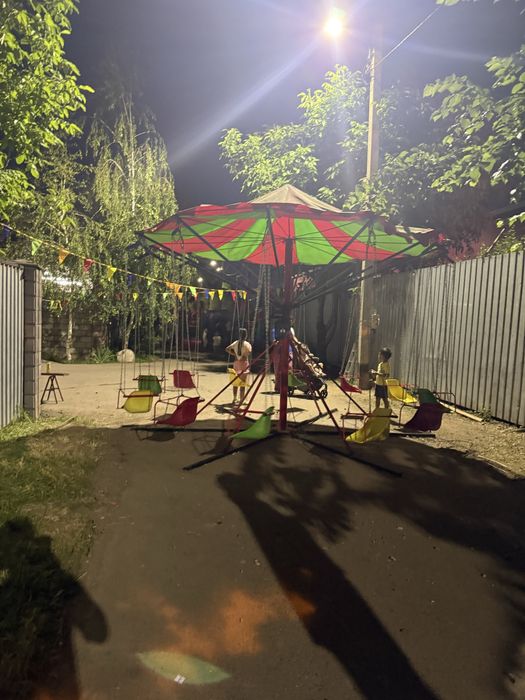 Сдам в аренду карусель