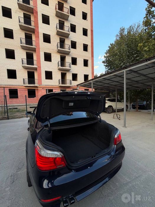 Прадаётся bmw e60 520l в идиальном состаяани