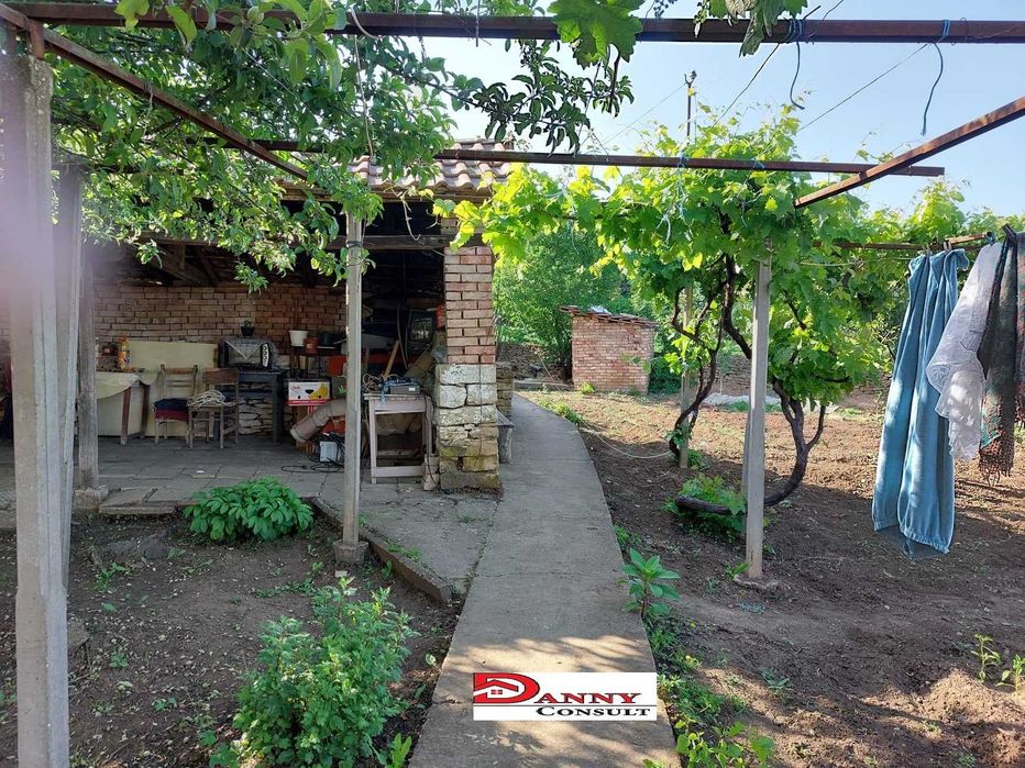 Продава се Къща в Велико Търново, Акация - 100 кв.м за 196 €/кв.м - Снимка #1