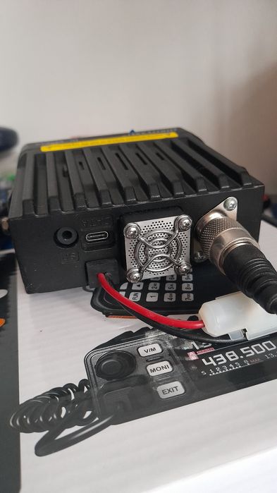 Statie emisie recepție Hiroyasu IC-980 Pro