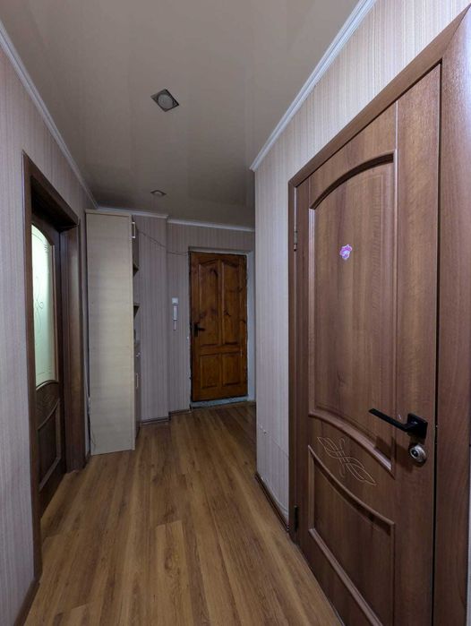 продается 1 ком кв р-н Жана Орда