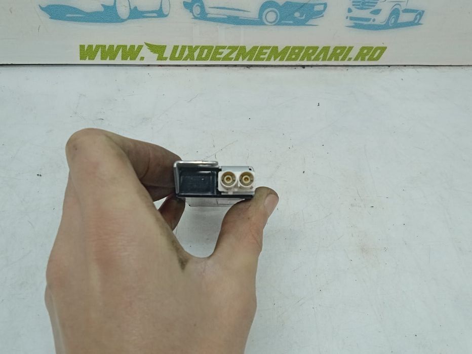 Amplificator antena 8k9035225 Audi A4 B8/8K (facelift)  [din 2011 pan