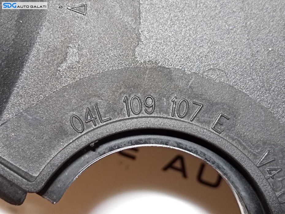 Capac Distributie Motor Seat Leon 5F 2.0 TDI CRVA CRVC CKFB CKFC CUNA CUPA CRMB CRBC CRLB CRGA 2013 - 2017 Cod 04L109107E [M6642]