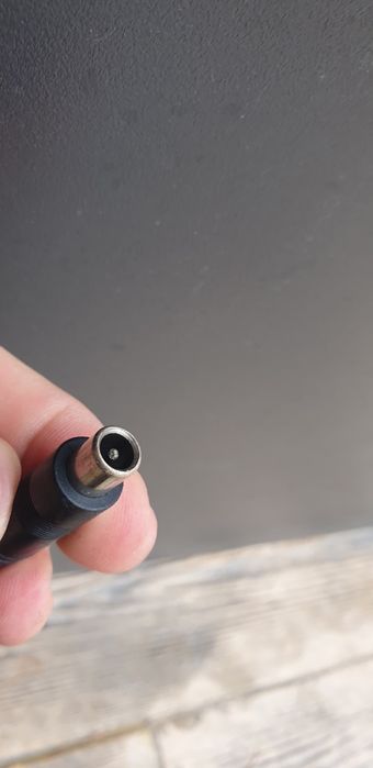 Vand incarcator sau incarcatoare pt trotinete lime xiaomi etc