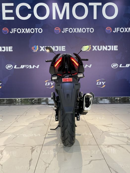 Мотоцикл Mototsikl Lifan LF200-10W KPS200 4V ABS