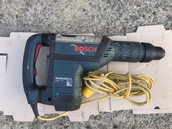 Ciocan Demolator Bosch Gsh 7 Vc SDS-Max 110V