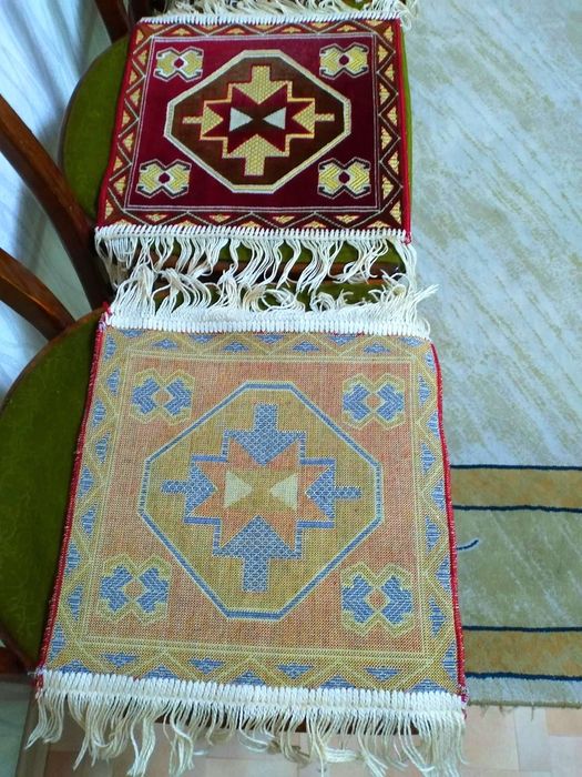 Корпешки на стулья