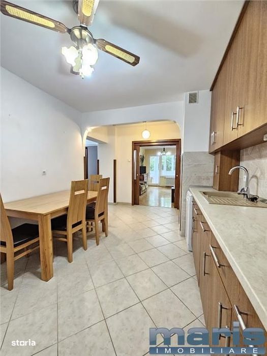 Inchiriere apartament 3 camere Tudor cu 2 bai amenajat.