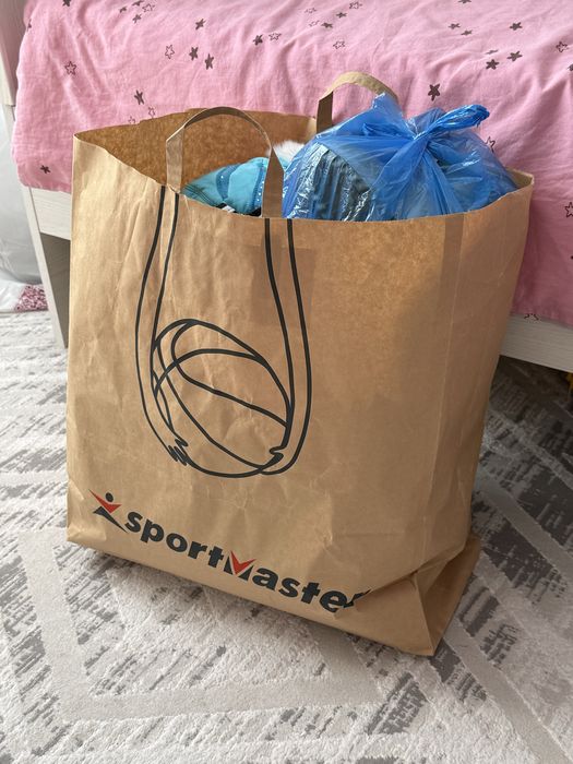 Отдам вещи на девочку