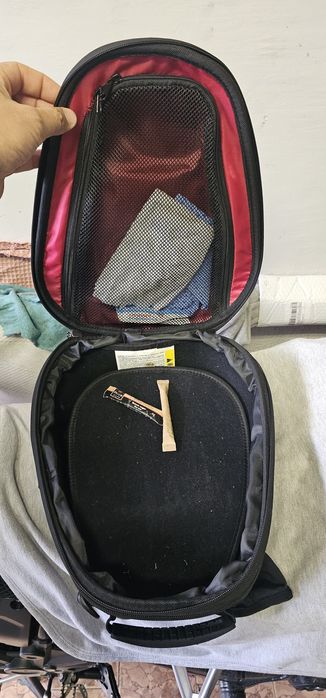 Чанта за резервоар Givi.