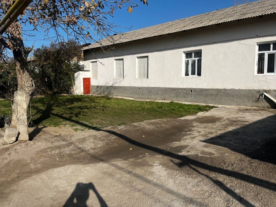 Мирза Улугбек район 9,5сотих 1сотихи 25.000