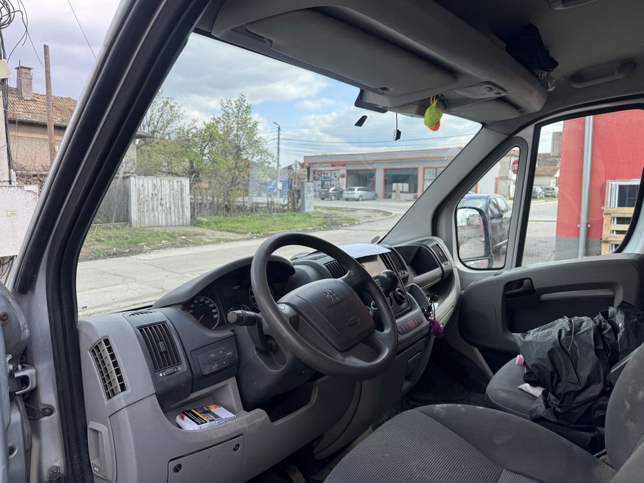 Peugeot boxer 3.0 HDI/ перфектен двигател и скорости