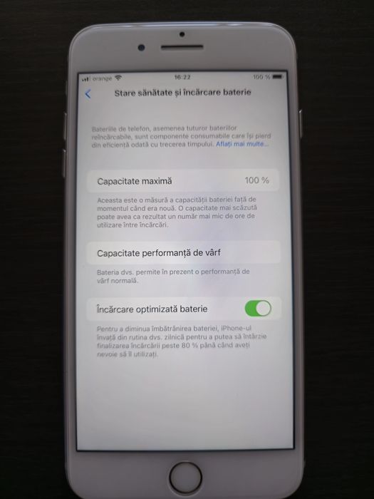 Iphone 8 Plus 256GB alb +  cabluri  încărcare + huse piele & silicon ,  folii sticlă full body + accesorii