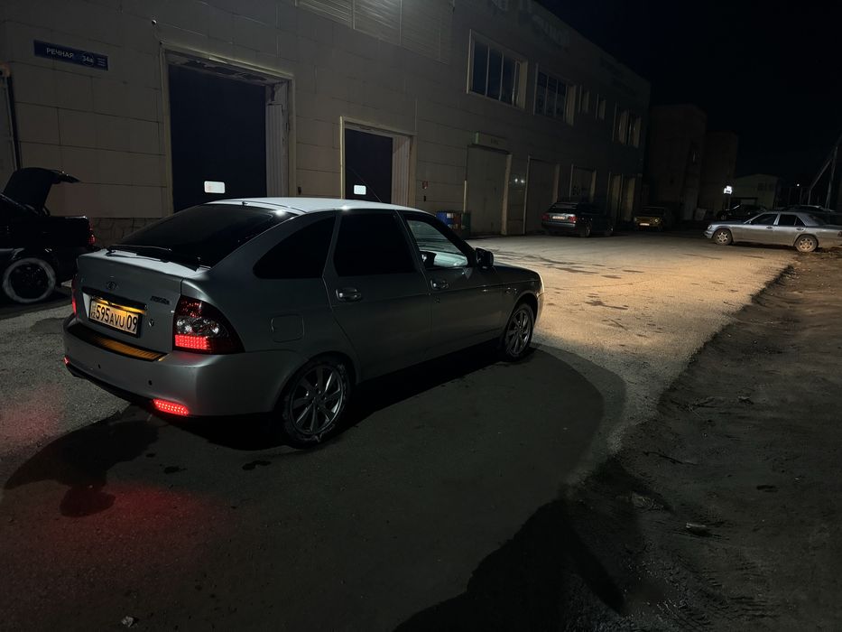 Приора 2 люкс 2015 год