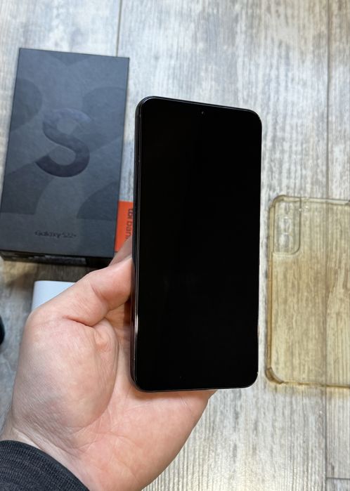 Samsung Galaxy S22 Plus 5G 256 GB 8 GB Ram Dual Sim Black Отличен