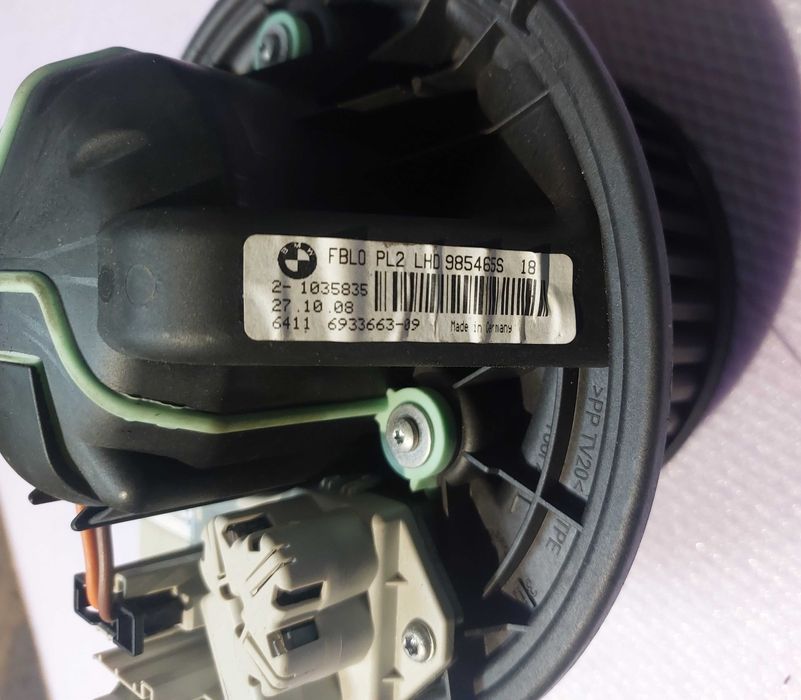 Ventilator aeroterma BMW E81 E82 E87 E88 E90 – E93 E84 E89 Cod 6933663