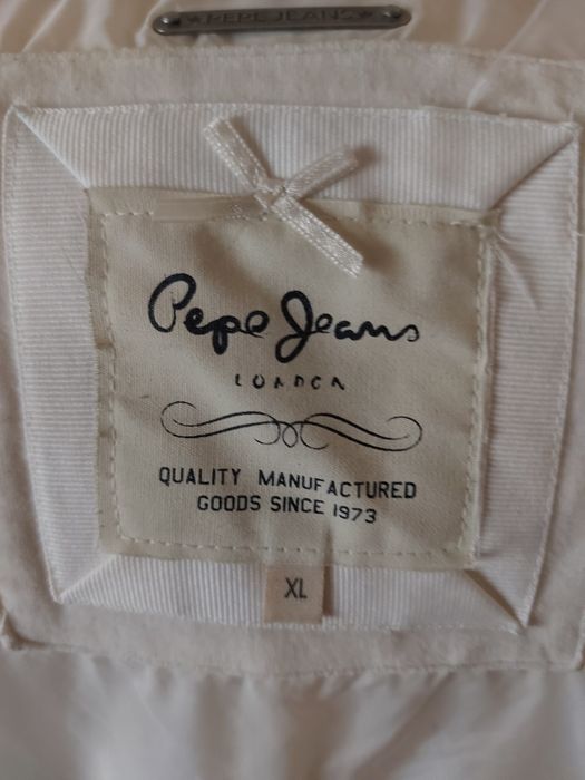 Продава зимно яке PEPE JEANS