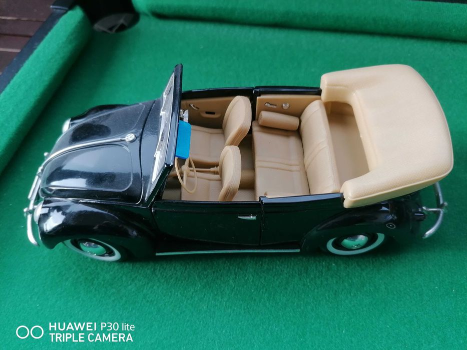Machetă Volkswagen Kafer, scara 1: 18, Maisto