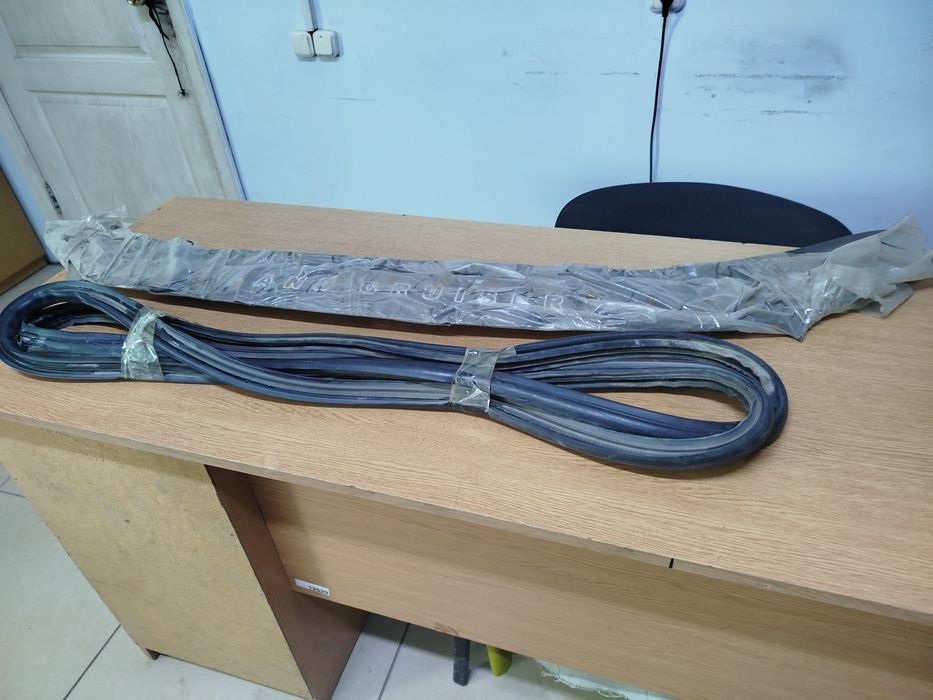 Запчасти на Прадо