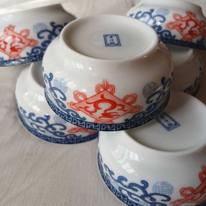 Пиала--Соусницы новые маленькие.